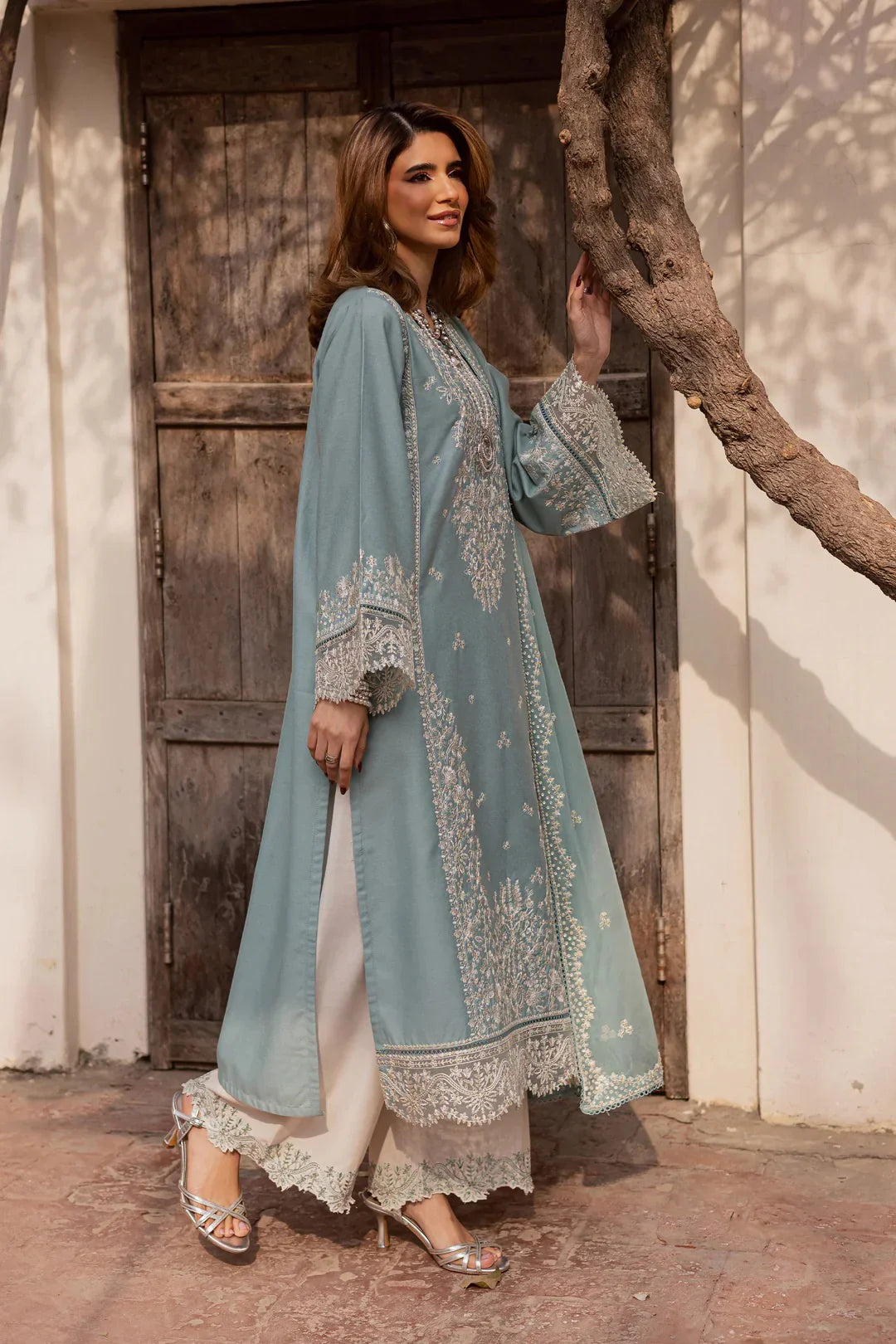 03-Piece Lawn Suit With Embroidery | Ready To Wear