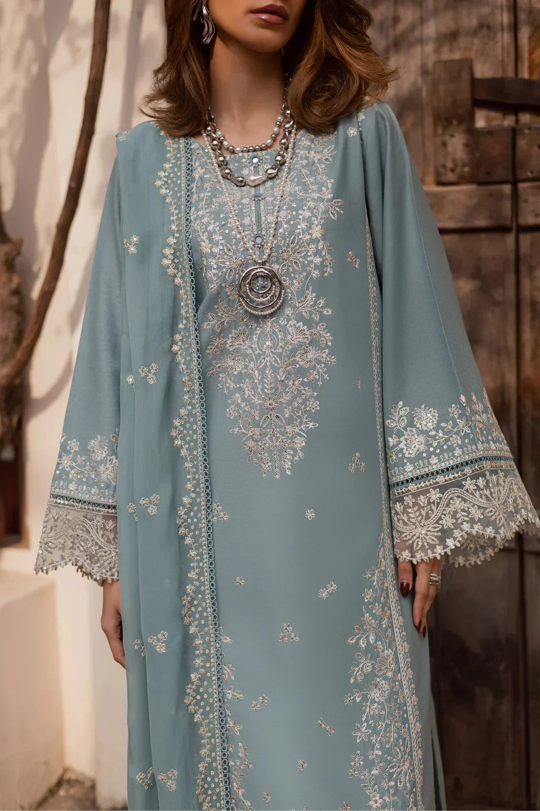 03-Piece Lawn Suit With Embroidery | Ready To Wear